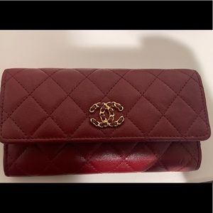 CHANEL Medium Flap Wallet